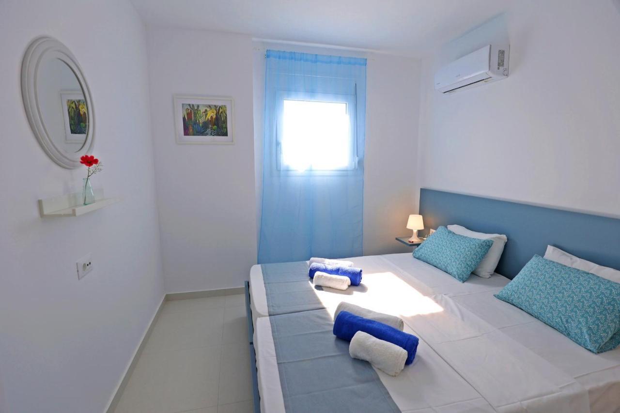 Xenos Villa 6 With A Private Pool Near The Sea Tigaki 外观 照片